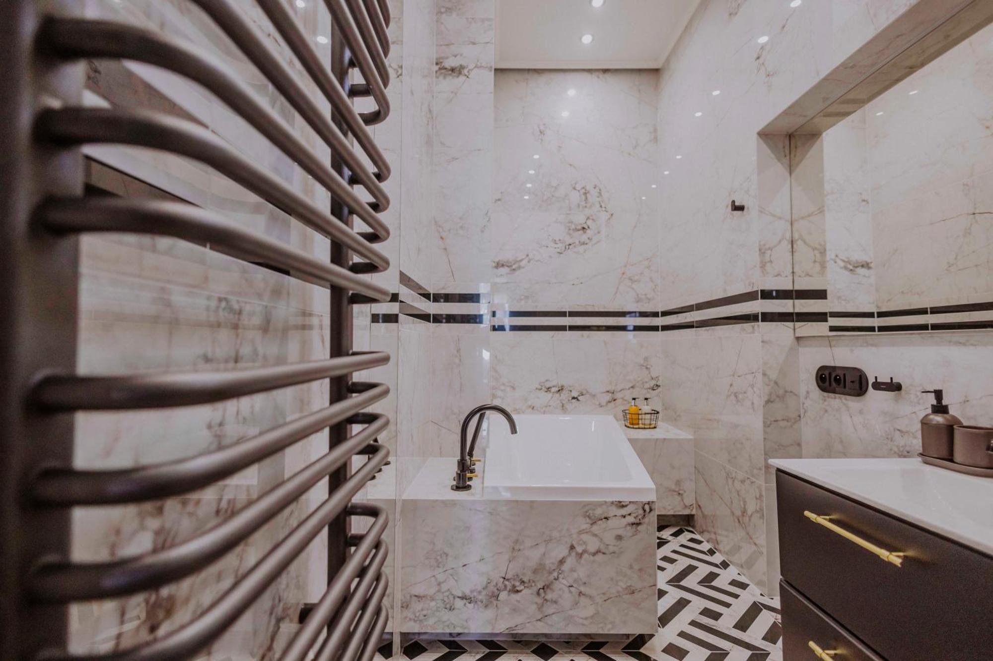 Crown Pearl - Wonderful Apartment, 110Scm, 4 Rooms Krakow Ngoại thất bức ảnh